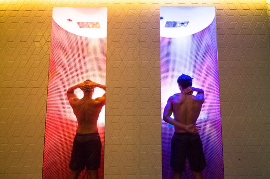 f – Virgin Active_Relax & Recovery Zone (Experiential showers)