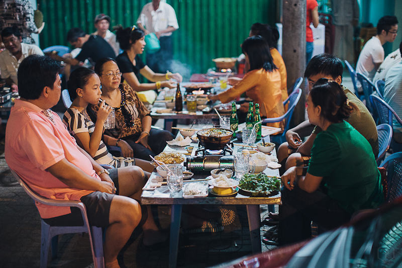 Ho-Chi-Minh-City-street-food-long-weekend-getaways-2017